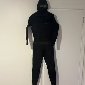 Patagonia men’s R5 wetsuit XL